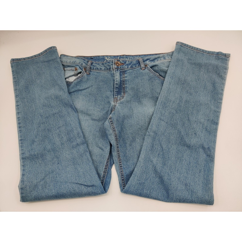 Natural Reflections Womens Size 16T Medium Wash Bootcut Jeans Flattering Fit